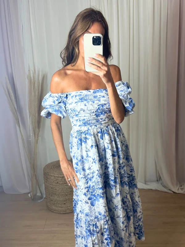 Leighton Puff Sleeve Midi Dress in Blue Floral