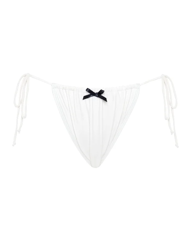 Leyna Bikini Bottom in Ivory with Black Bow