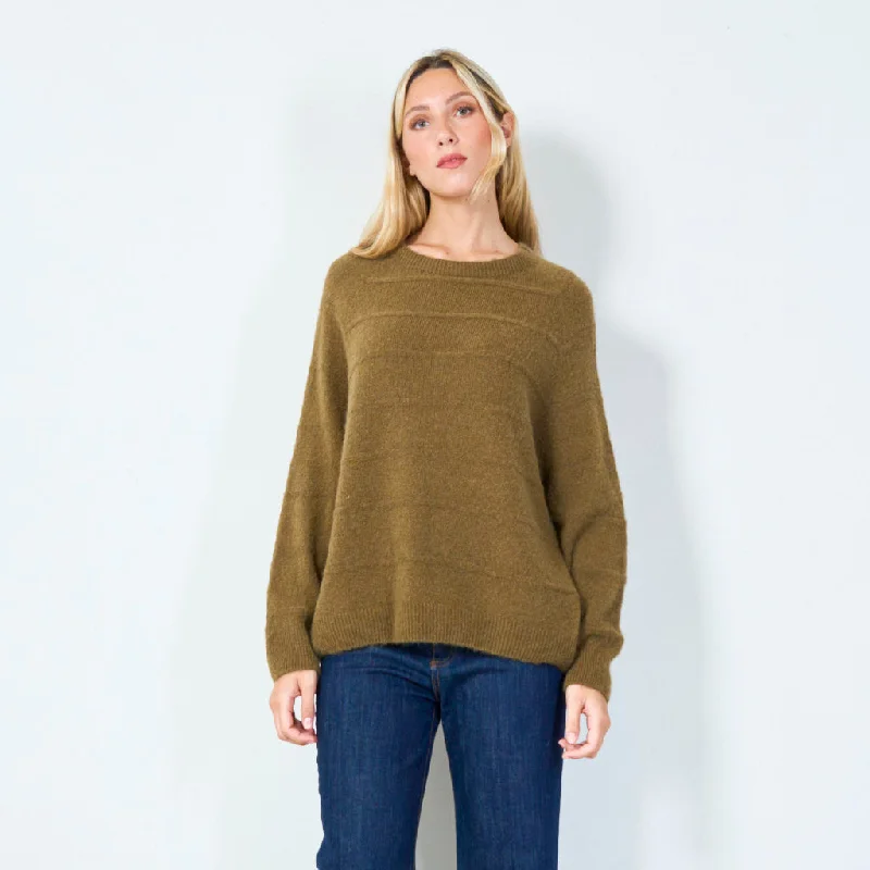 Relaxed fit pullover sweater wholesale