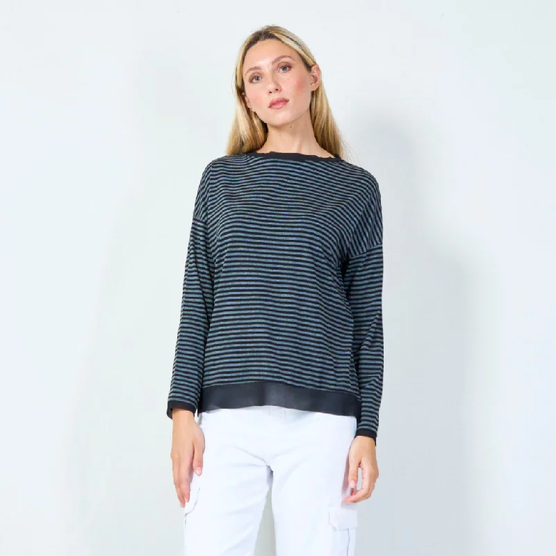 Striped long-sleeve top with contrast trim wholesale