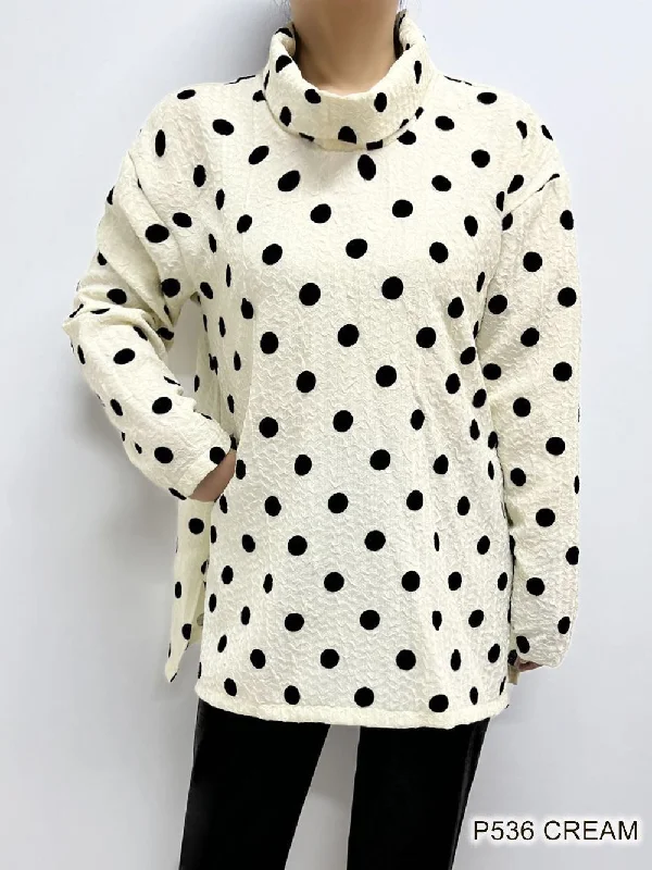 TAUPE TURTLELNECK POLKADOTS TOP P536